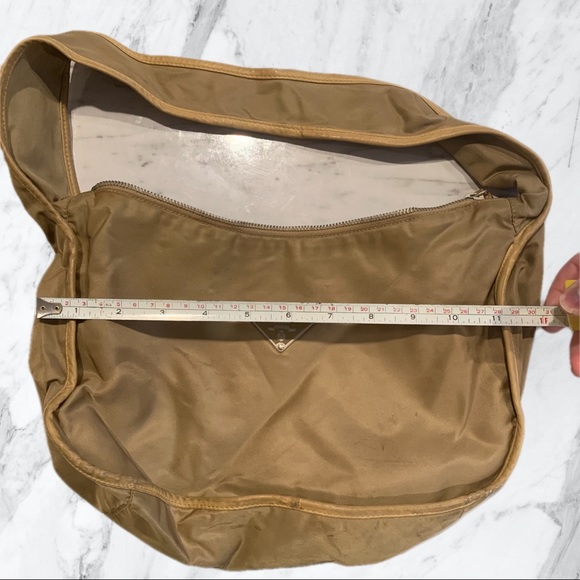 PRADA Beige Tissut Nylon shoulder bag - Picture 6 of 9